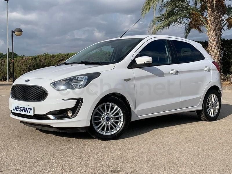 Usado Ford Ka Plus 85 CV (62 kW) 2019 Blanco Utilitario