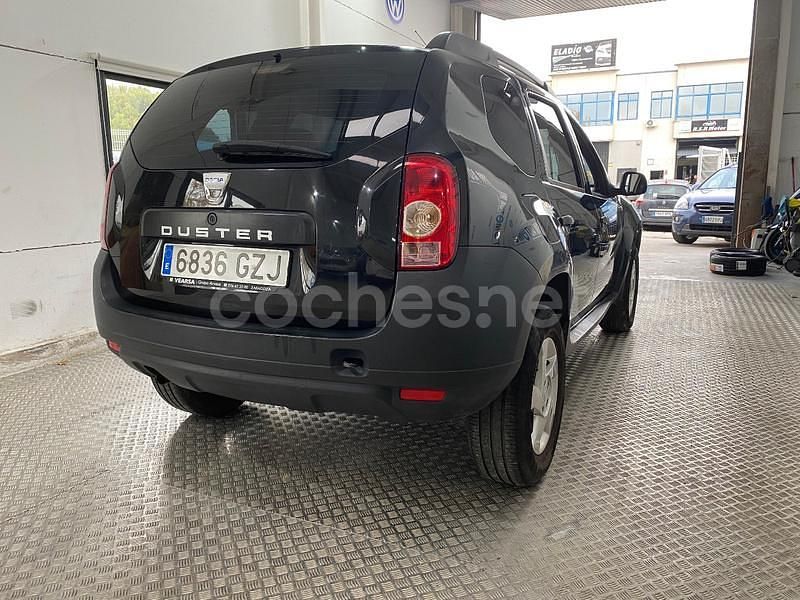 Usado Dacia Duster Ambiance 105 CV (77 kW) 2010 Negro SUV