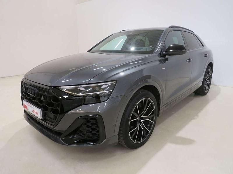 Usado Audi Q8 286 CV (210 kW) 2025 Gris SUV
