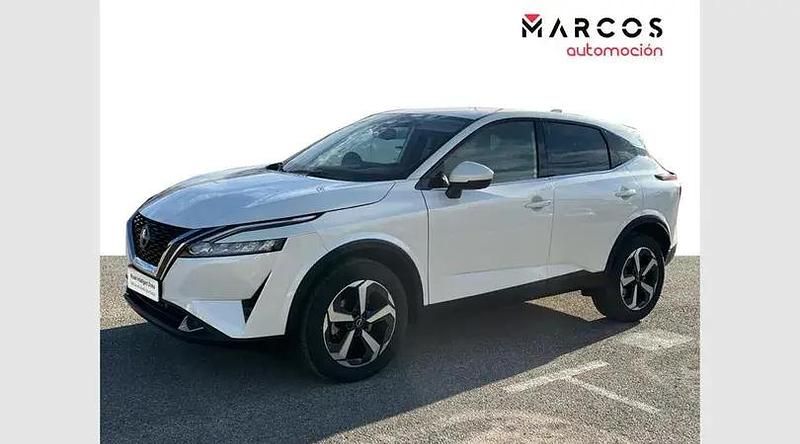 Usado Nissan Qashqai N-Connecta 140 CV (102 kW) 2023 White pear SUV