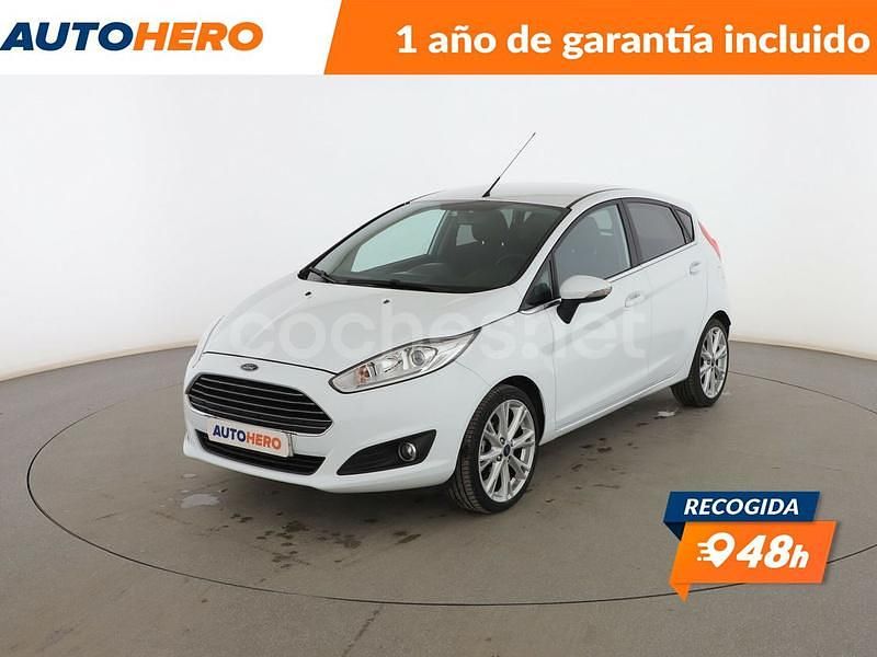 Blanco Usado 2015 Ford Fiesta Titanium Utilitario | 9699 € (Precio justo) - Imagen 1/3