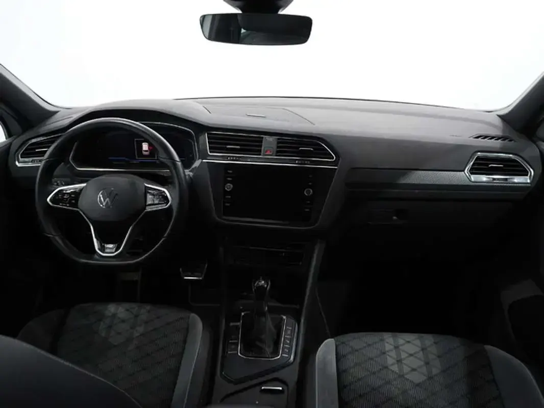 Usado VW Tiguan R-line 150 CV (110 kW) 2020 Blanco SUV