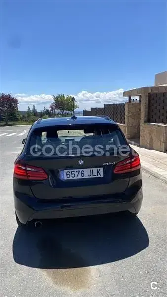 Usado BMW 218 Comfort Edition 150 CV (110 kW) 2016 Negro Familiar