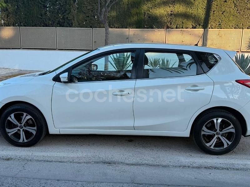 Usado Nissan Pulsar Tekna 110 CV (80 kW) 2017 Blanco Utilitario