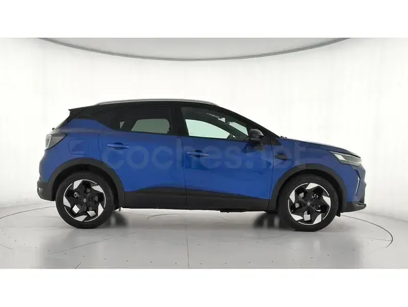 Usado Renault Captur Techno 100 CV (73 kW) 2025 Azul SUV