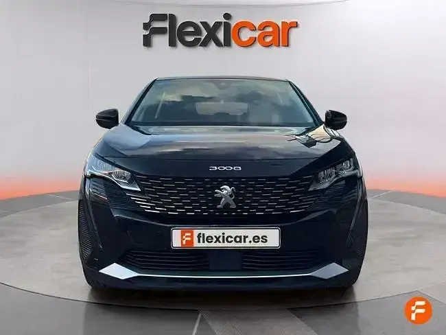Usado Peugeot 3008 Active 130 CV (95 kW) 2022 Negro SUV