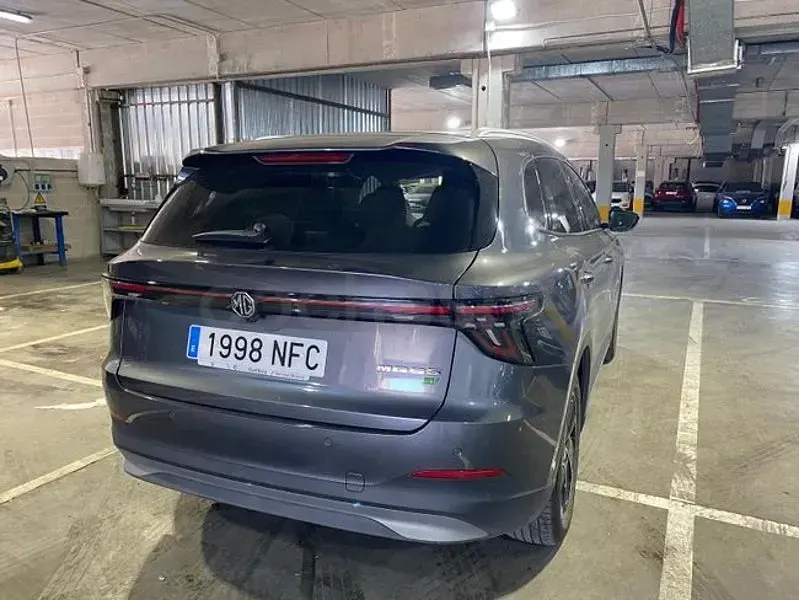Usado MG MGS5 EV Luxury 169 kW (231 CV) 2025 Gris SUV