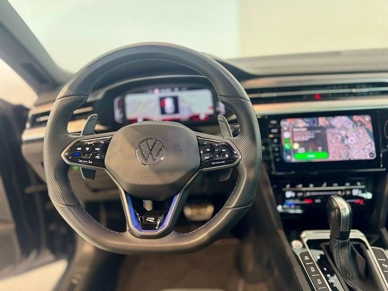 Usado VW Arteon R 320 CV (235 kW) 2022 Negro Familiar