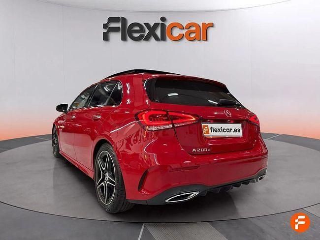 Usado Mercedes A200 150 CV (110 kW) 2019 Rojo