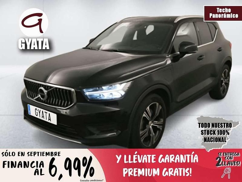 Negro Usado 2021 Volvo XC40 Inscription SUV | 28.990 € (Un poco caro) - Imagen 1/4
