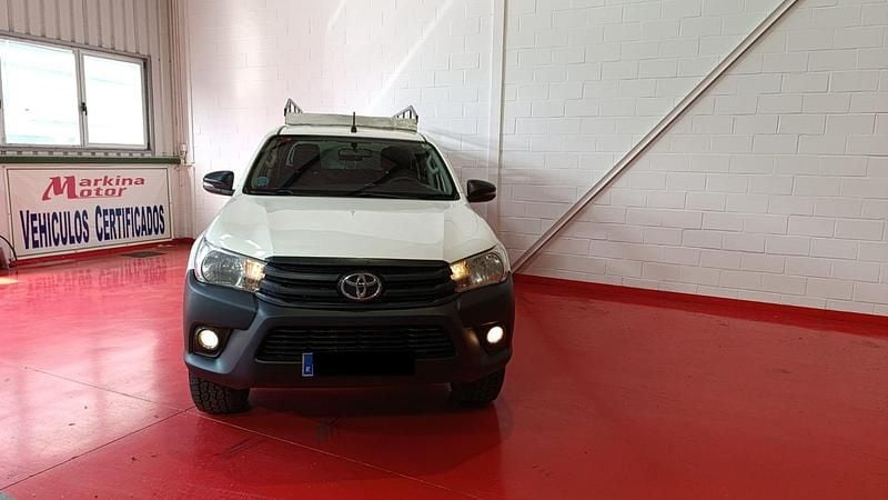 Usado Toyota HiLux 150 CV (110 kW) 2021 Blanco Pickup/Camioneta