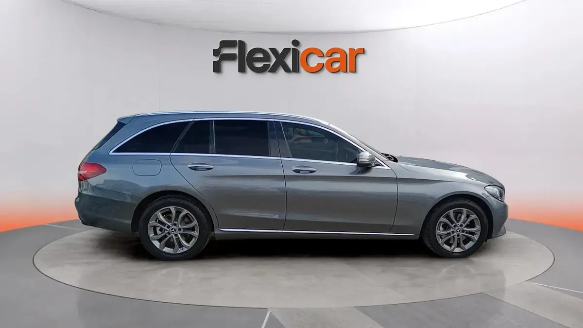 Käytetty Mercedes C250 204 HP (150 kW) 2018 Harmaa Farmari