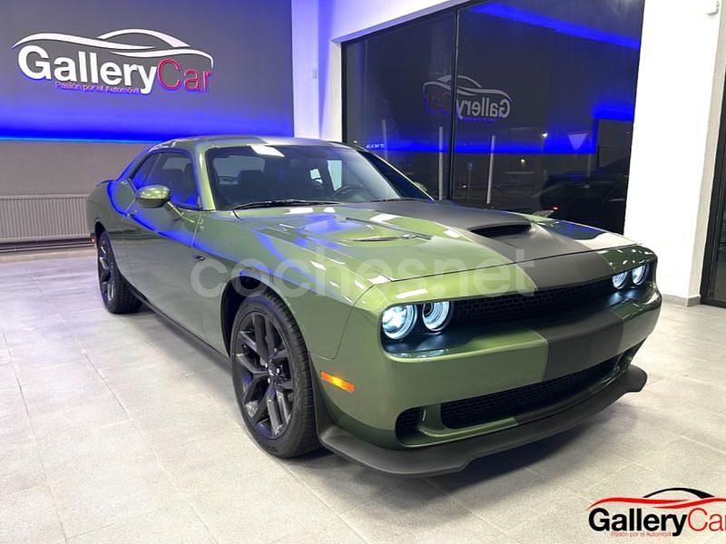 Usado Dodge Challenger SXT 303 CV (222 kW) 2022 Verde Coupe