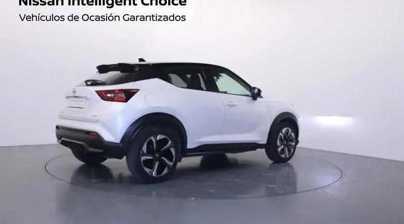 Usado Nissan Juke N-Connecta 143 CV (105 kW) 2025 Lunar white (metalizado) SUV