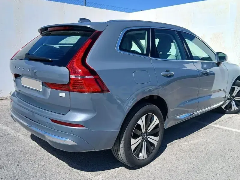 Usado Volvo XC60 Ultra 350 CV (257 kW) 2024 Azul SUV