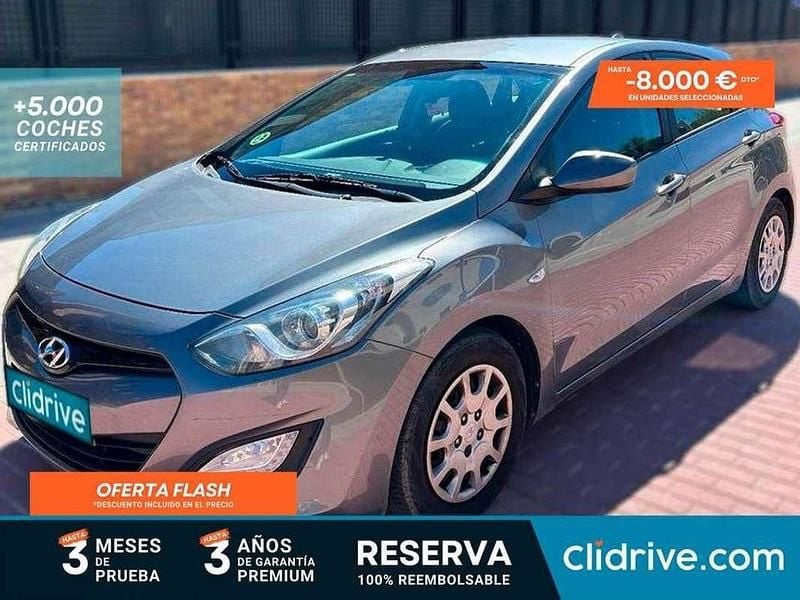 Brugt Hyundai i30 Base 90 HK (66 kW) 2012 Grå Sedan