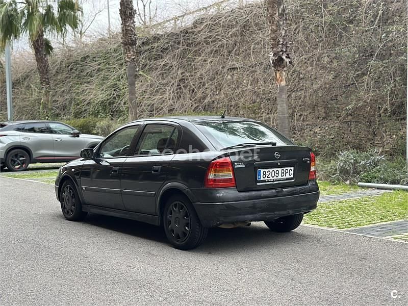 Brugt Opel Astra Comfort 100 HK (73 kW) 2001 Sort Sedan