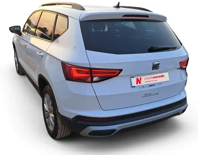 Usado Seat Ateca Style 116 CV (85 kW) 2021 Blanco SUV