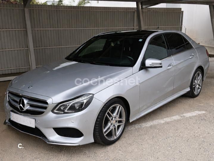 Usado Mercedes E350 Avantgarde 265 CV (194 kW) 2013 Gris / plata Familiar