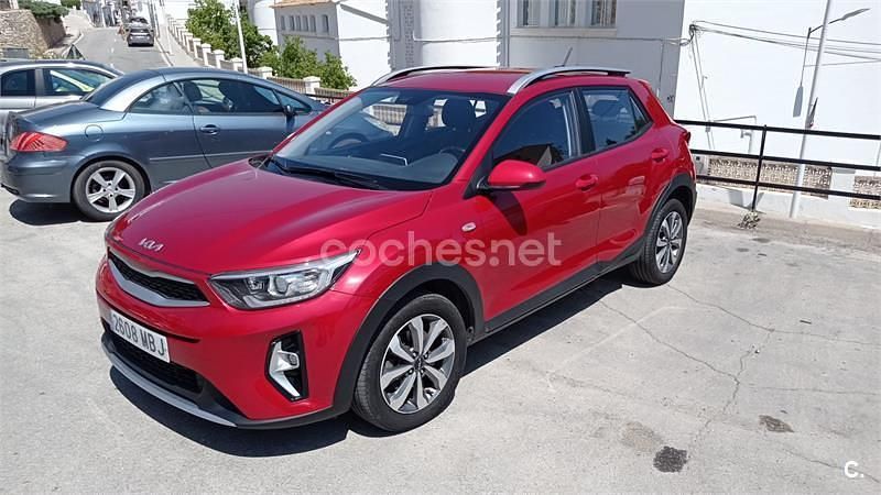 Rojo Usado 2022 Kia Stonic SUV | 14.900 € (Precio justo) - Imagen 1/2
