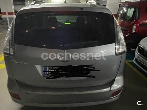 Usado Mazda 5 Style 146 CV (107 kW) 2010 Gris / plata Monovolumen
