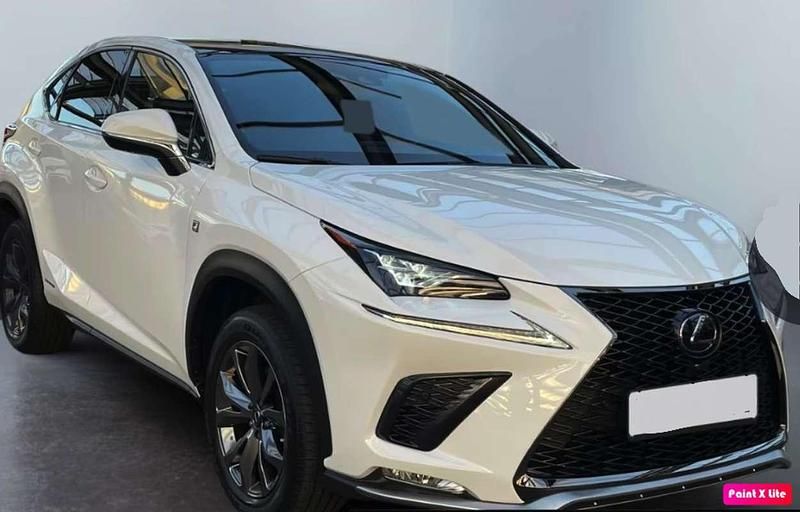 Usado Lexus NX300h Executive Line 197 CV (144 kW) 2018 Blanco SUV