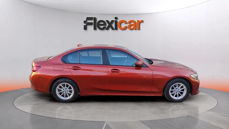 Usado BMW 318 150 CV (110 kW) 2022 Naranja Berlina