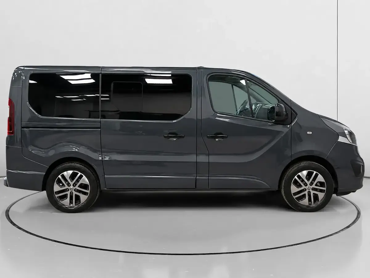 Usado Opel Vivaro 145 CV (106 kW) 2018 Monovolumen