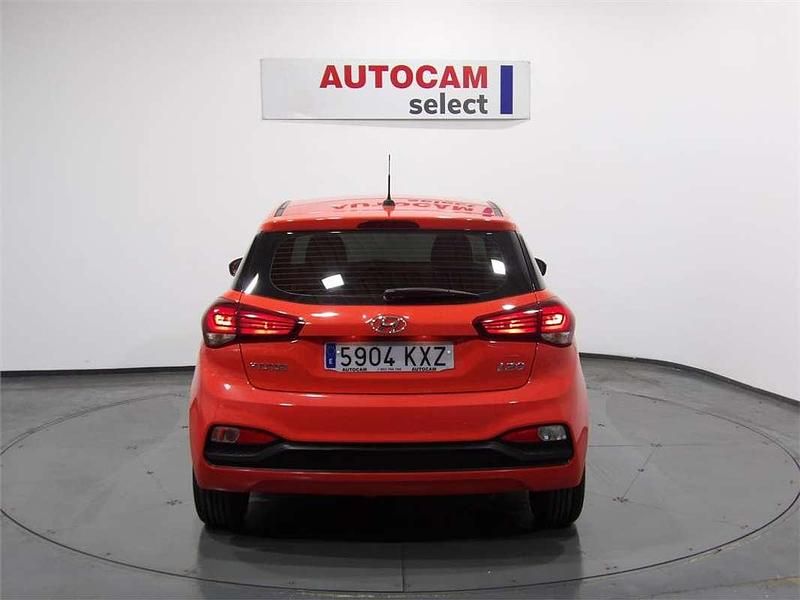 Usado Hyundai i20 75 CV (55 kW) 2019 Utilitario