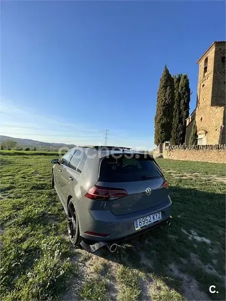 Usado VW Golf VII GTI 290 CV (213 kW) 2019 Gris / plata Berlina