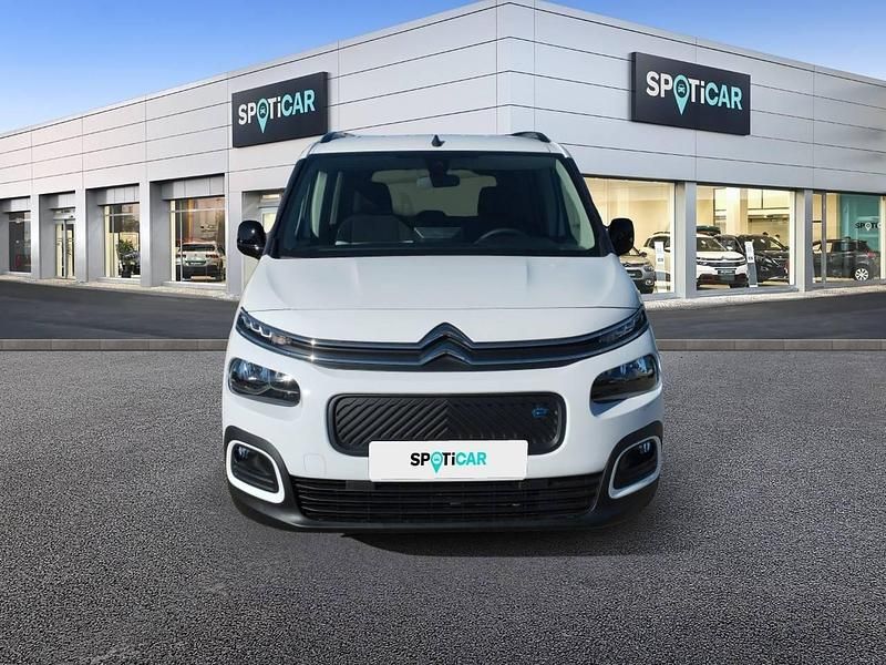 Usado Citroën Berlingo Shine 100 kW (136 CV) 2023 Blanco Monovolumen