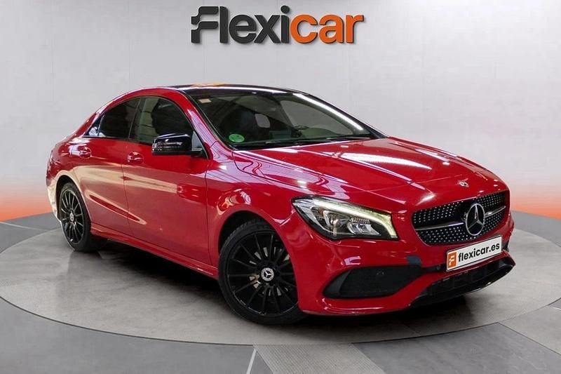 Rojo Usado 2019 Mercedes CLA200 Berlina | 20.890 € (Buen precio) - Imagen 1/4