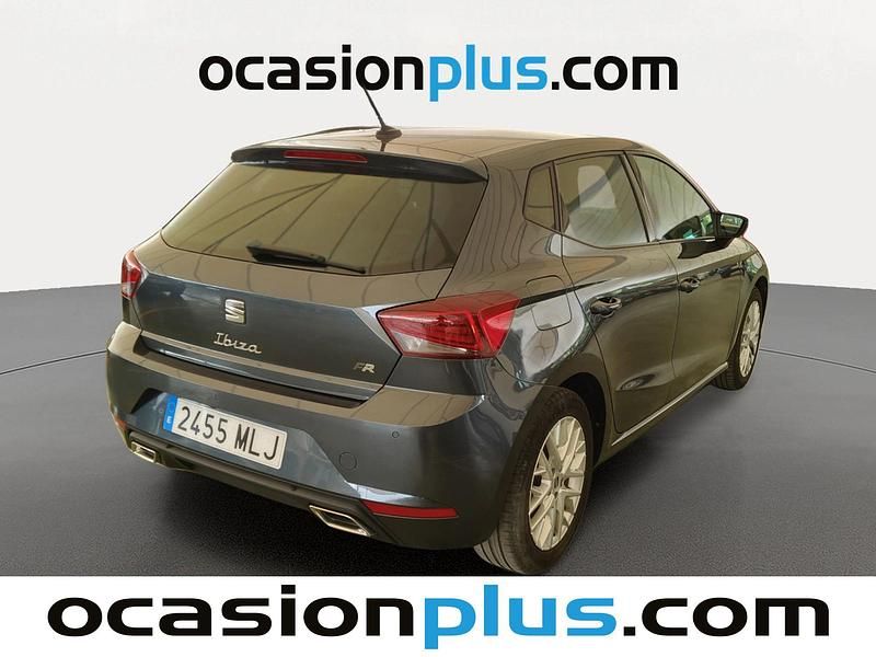 Usado Seat Ibiza FR 110 CV (80 kW) 2023 Gris Utilitario