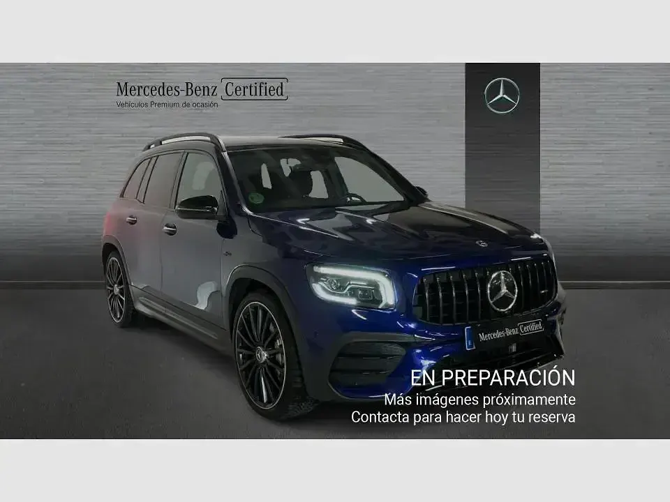Usado Mercedes GLB35 AMG 306 CV (225 kW) 2023 Azul SUV