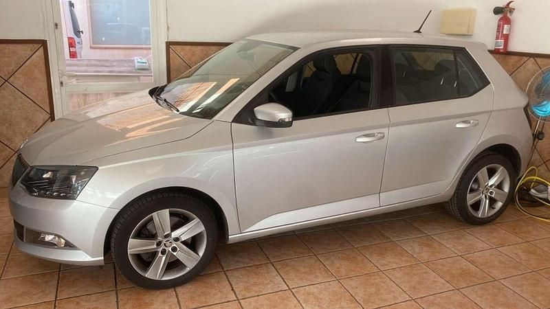 Occasion Skoda Fabia Style 110 ch (80 kW) 2015 Argent Citadine