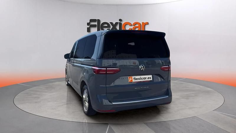 Usado VW Multivan Style 218 CV (160 kW) 2022 Gris Van
