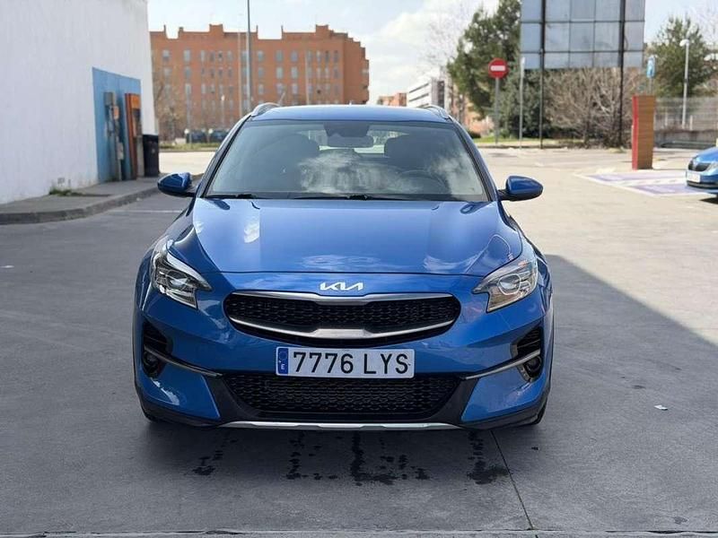 Usado Kia XCeed 120 CV (88 kW) 2022 Azul SUV