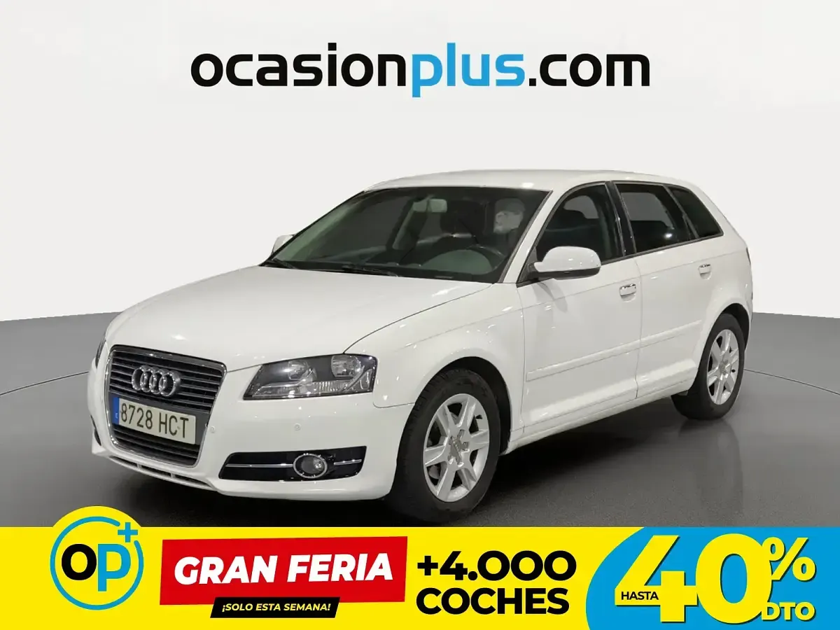 Usado Audi A3 Sportback Attraction 105 CV (77 kW) 2011 Utilitario