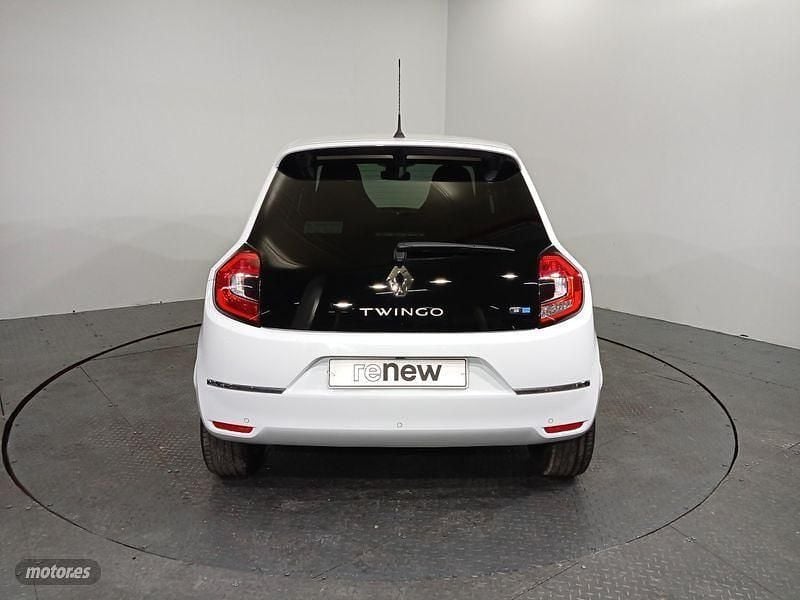 Usado Renault Twingo Zen 59 kW (81 CV) 2021 Blanco Utilitario
