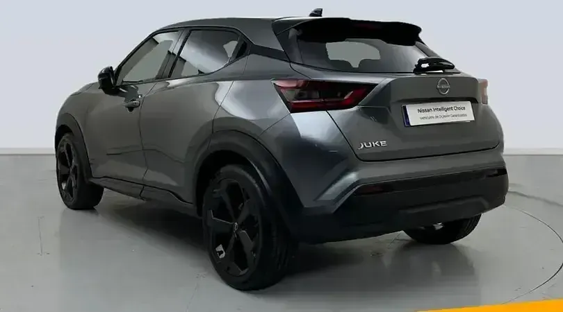 Usado Nissan Juke Tekna 114 CV (83 kW) 2025 Skline grey (metalizado) SUV