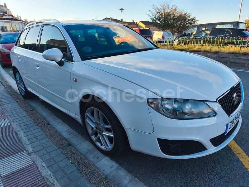 Blanco Usado 2009 Seat Exeo Reference Familiar | 4000 € (Buen precio) - Imagen 1/4