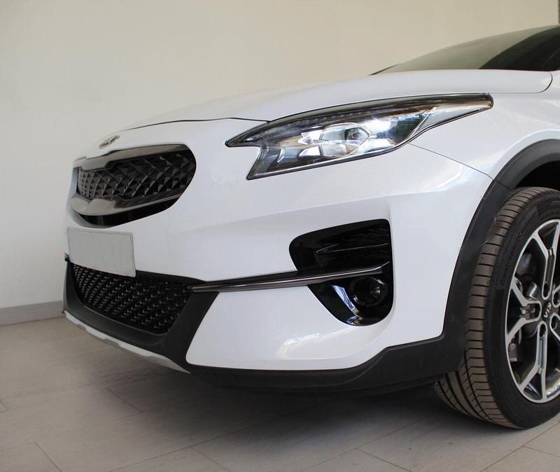Usado Kia XCeed 141 CV (103 kW) 2022 Blanco SUV