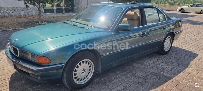 Usado BMW 740 286 HP (210 kW) 1994 Verde Sedan