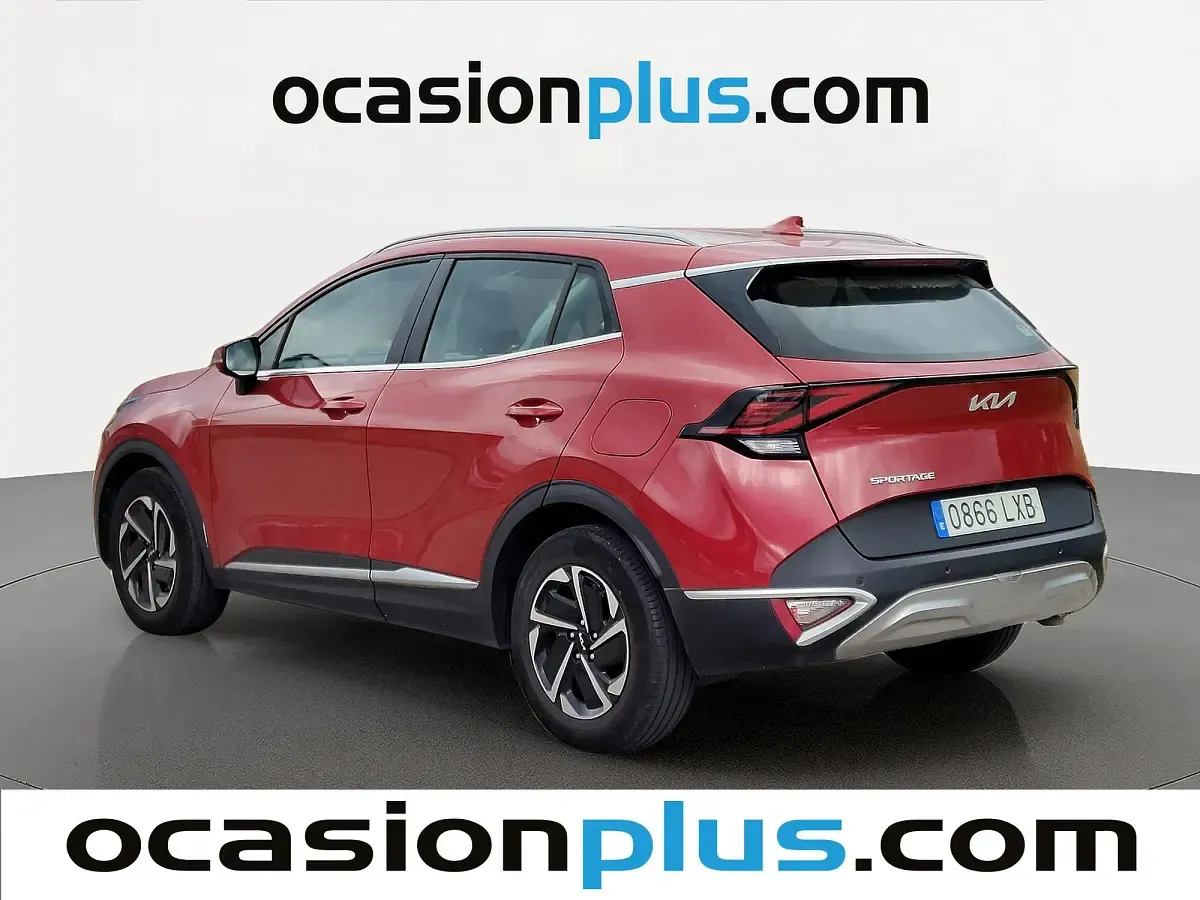 Używany Kia Sportage 152 KM (111 kW) 2022 Czerwony SUV