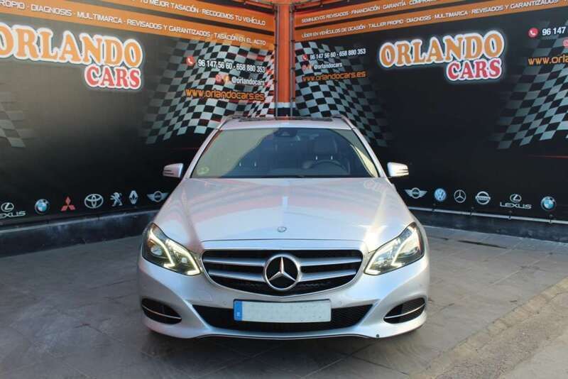 Usado Mercedes E220 Avantgarde 170 CV (125 kW) 2013 Gris / plata Familiar