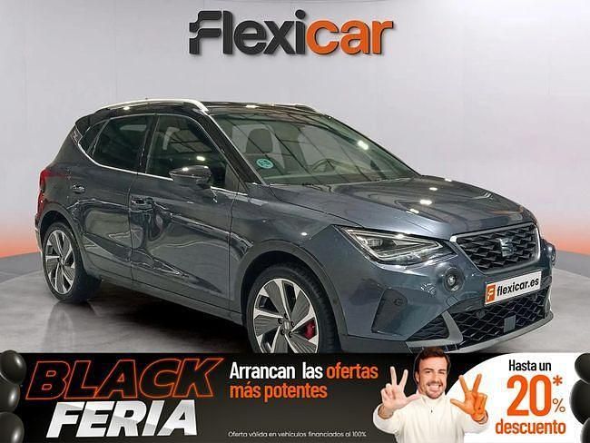 Gris Usado 2024 Seat Arona FR SUV | 22.190 € (Precio justo) - Imagen 1/4