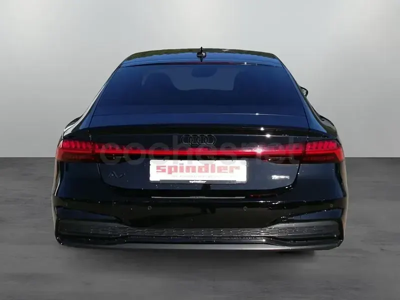 Usado Audi A7 245 CV (180 kW) 2023 Negro Berlina