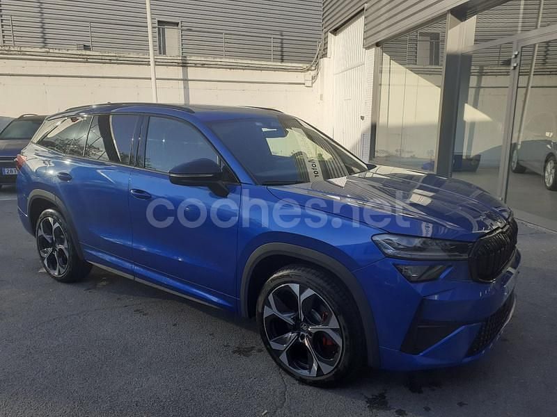 Azul Usado 2025 Skoda Kodiaq RS SUV | 55.500 € - Imagen 1/4