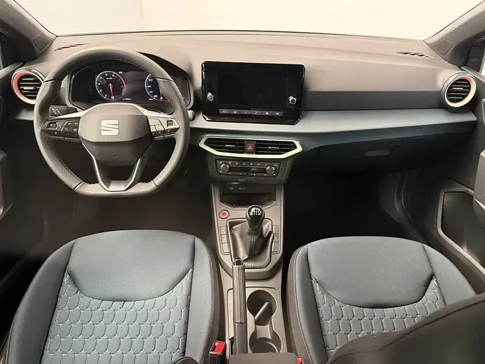 Nuevo Seat Ibiza Style 115 CV (84 kW) 2026 Verde Utilitario