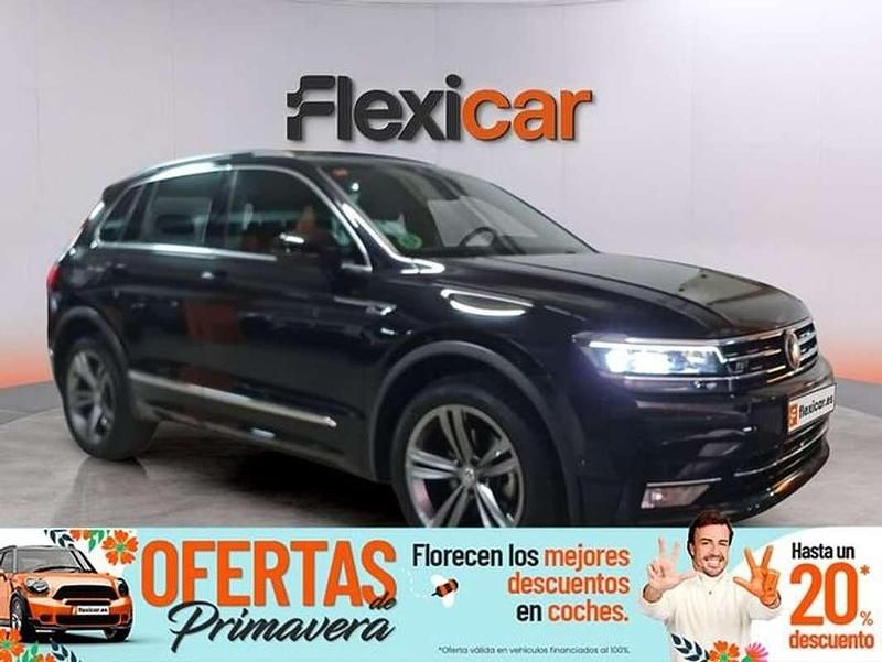 Usado VW Tiguan Sportline 150 CV (110 kW) 2017 Negro SUV